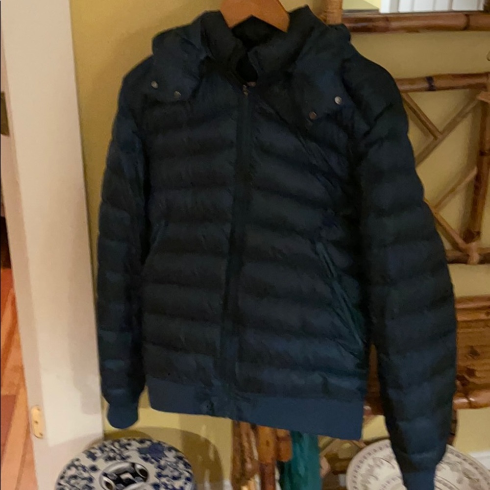 Lululemon men’s down jacket